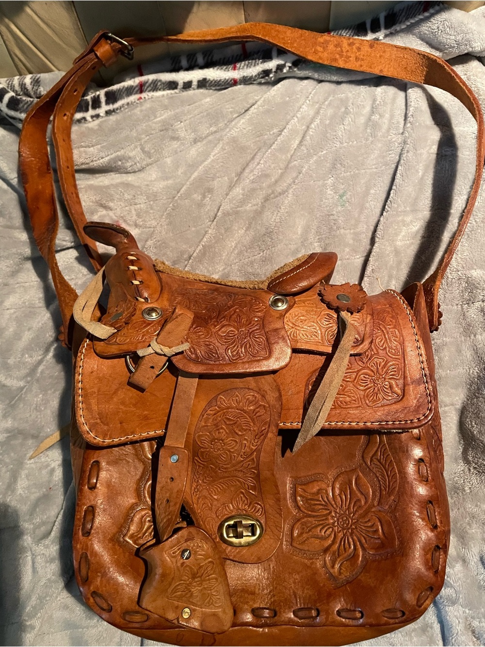 Vintage Mexican Hand-Tooled Tan Leather Crossbody Saddle Bag